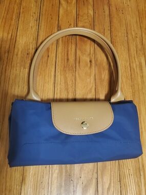 New Neely&Chloe Zipper Navy and Beige Shoulder Bag Nylon+ Leather New No Tag